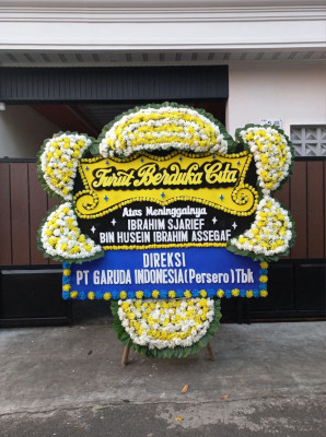 Papan Bunga Duka di Manyar